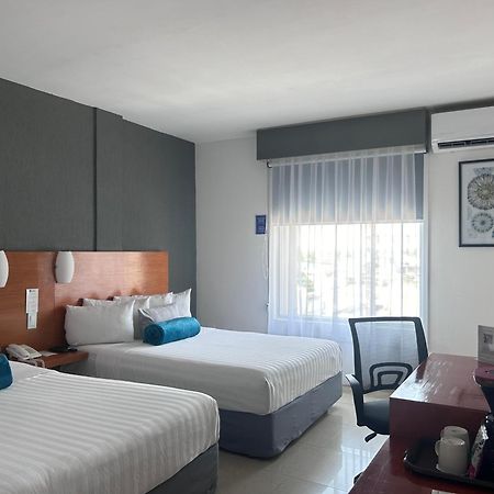 Hotel Gran Minatitlan Plaza Zewnętrze zdjęcie